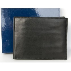 Kožená peněženka z měkké černé pravé kůže